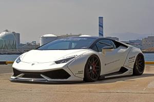 2016 Lamborghini Huracan by LB Performance on Forgiato Wheels (S202)
